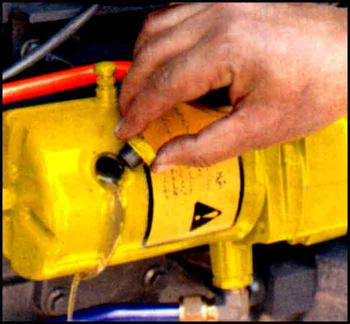 Oil_Change_MF-2.webp Oil Change MF 2.webp