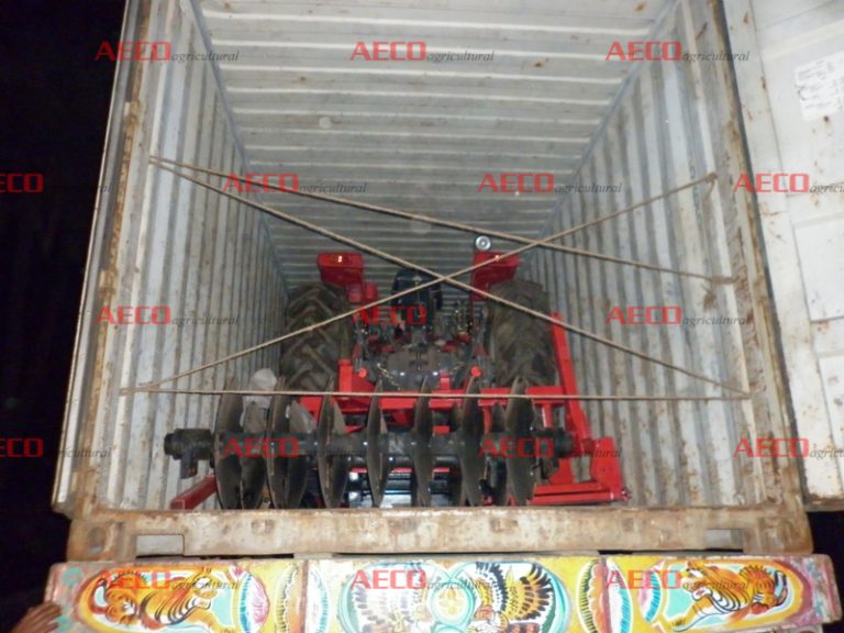 Lashing Pictures for Massey Ferguson Tractors with disc ploughs and disc harrows sold and shipped to Port Sohar, Oman